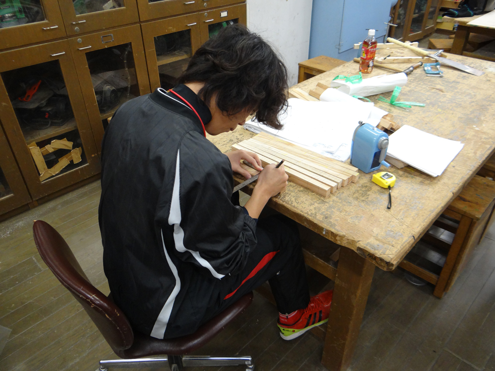 建築学科の制作風景